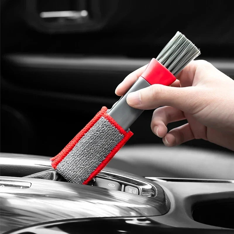 Escova de Limpeza Interna Automotiva 2 em 1